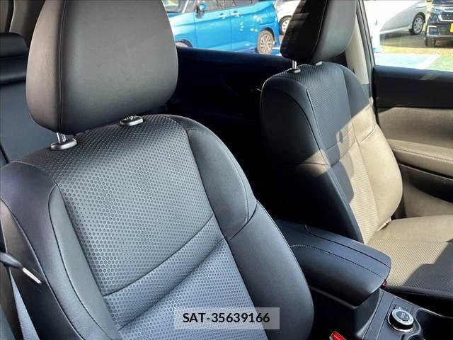 Nissan X-TRAIL HYBRID 2019-03 8629975-26