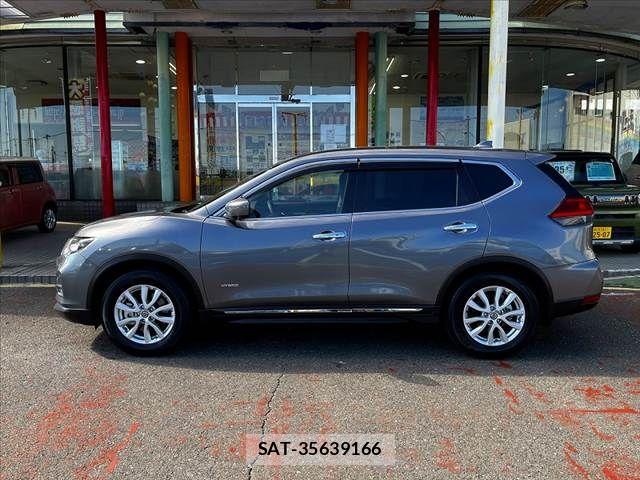Nissan X-TRAIL HYBRID 2019-03 8629975-4