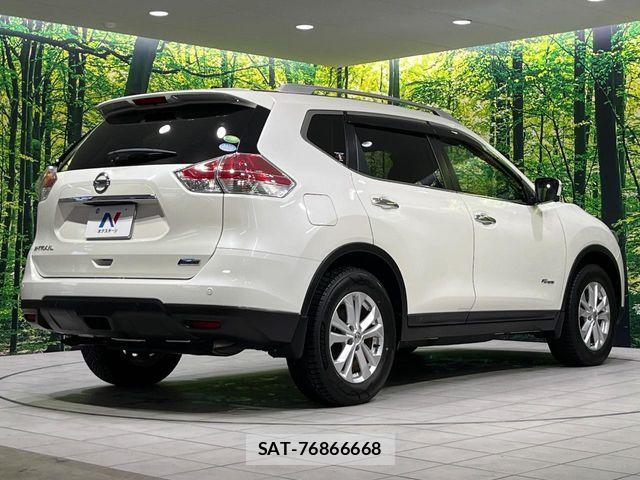 Nissan X-TRAIL HYBRID 2015-10 8629978-17