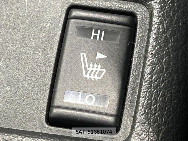 Nissan X-TRAIL HYBRID 2015-07 8662628-5