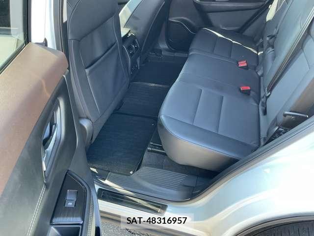 Nissan X-TRAIL HYBRID 2022-11 8662623-26