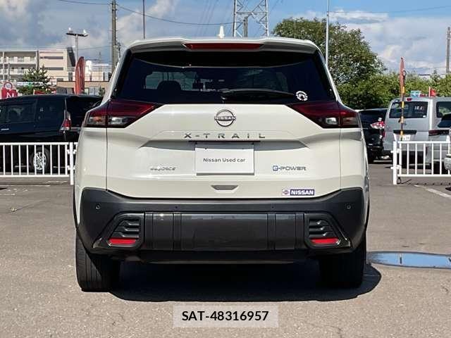 Nissan X-TRAIL HYBRID 2022-11 8662623-29