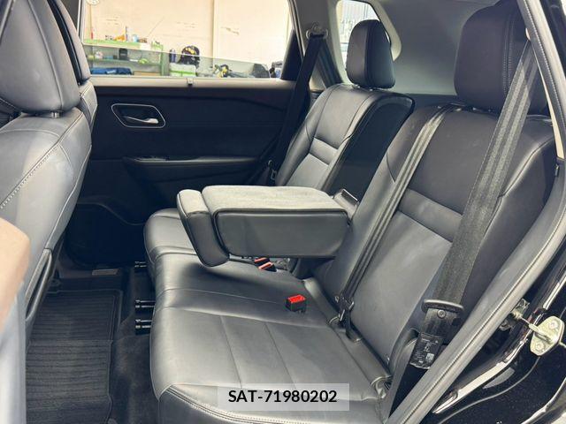 Nissan X-TRAIL HYBRID 2022-12 8662617-27