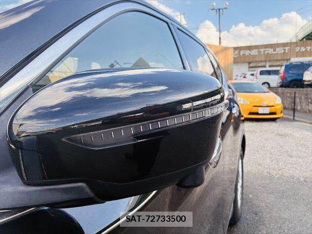 Nissan X-TRAIL HYBRID 2019-08 8667211-24