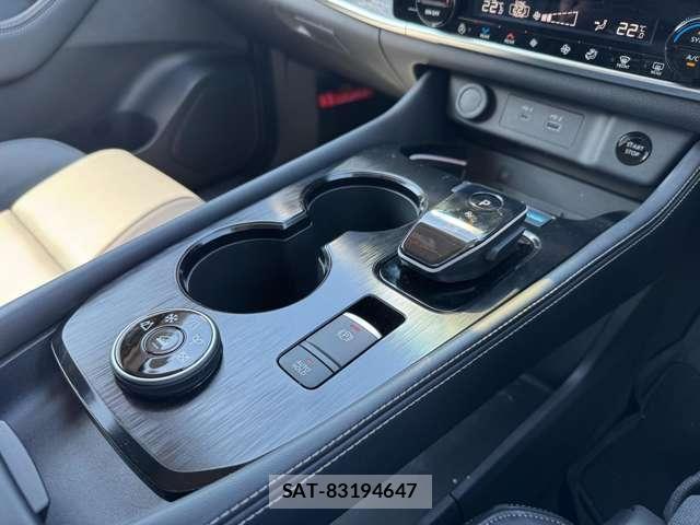 Nissan X-TRAIL HYBRID 2024-05 8662601-8