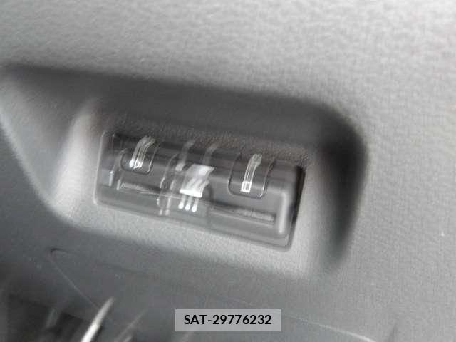 Nissan X-TRAIL HYBRID 2023-02 8662625-15