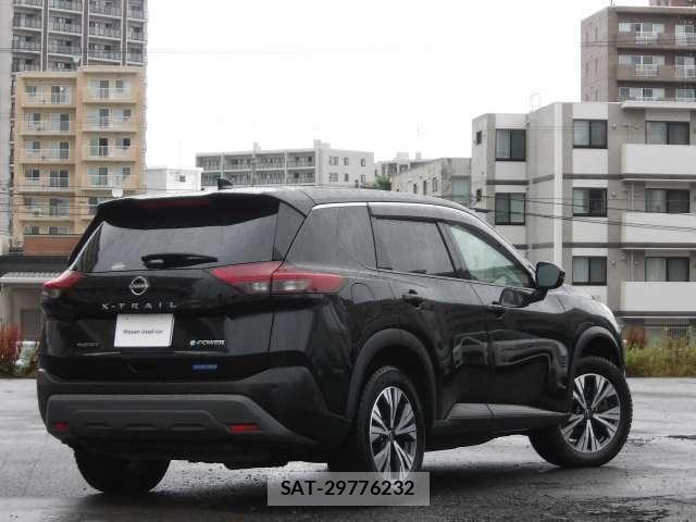Nissan X-TRAIL HYBRID 2023-02 8662625-1