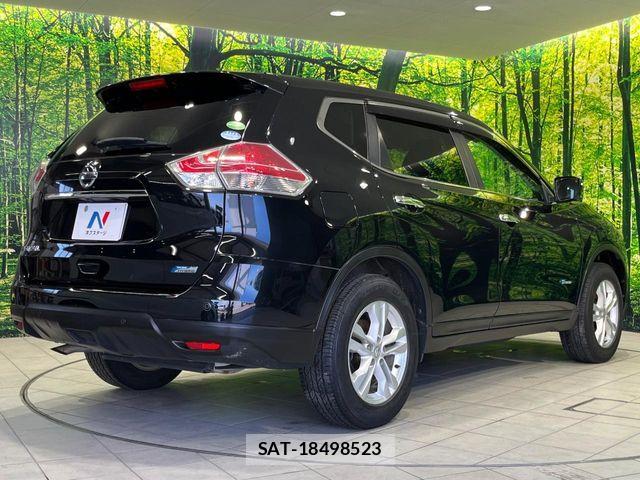 Nissan X-TRAIL HYBRID 2015-12 8662630-16