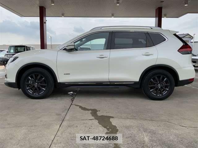 Nissan X-TRAIL HYBRID 2020-11 8686998-9