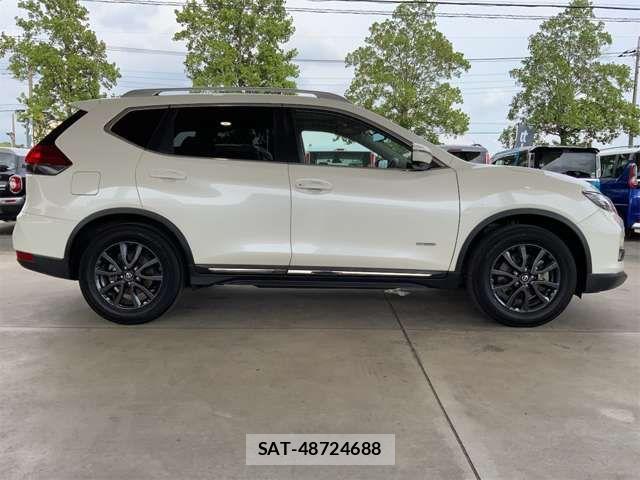 Nissan X-TRAIL HYBRID 2020-11 8686998-5