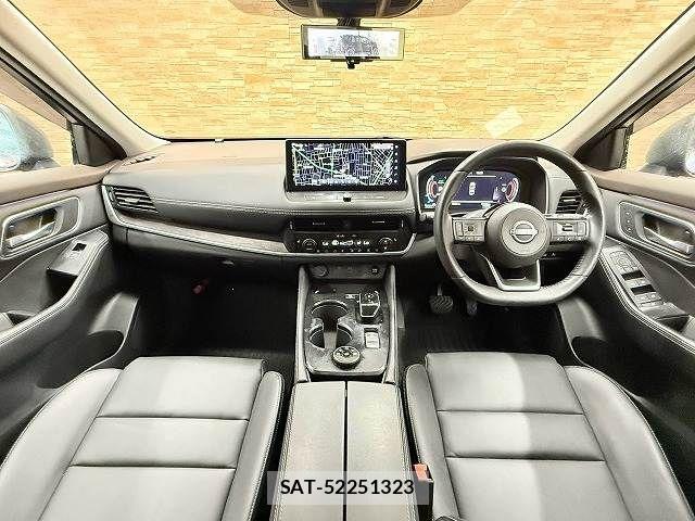 Nissan X-TRAIL HYBRID 2023-07 8747058-1