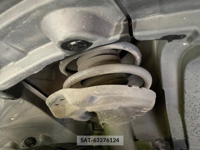 Nissan X-TRAIL HYBRID 2016-01 8747078-19