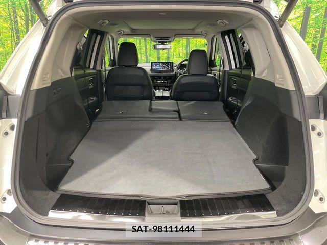 Nissan X-TRAIL HYBRID 2023-04 8747056-10