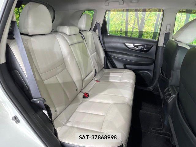 Nissan X-TRAIL HYBRID 2018-03 8747070-10