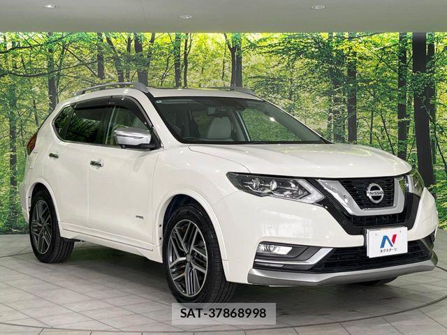 Nissan X-TRAIL HYBRID 2018-03 8747070-18