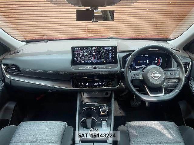 Nissan X-TRAIL HYBRID 2022-08 8747066-1