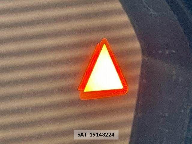 Nissan X-TRAIL HYBRID 2022-08 8747066-6