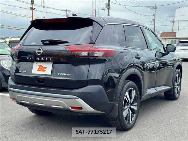 Nissan X-TRAIL HYBRID 2022-07 8747061-14