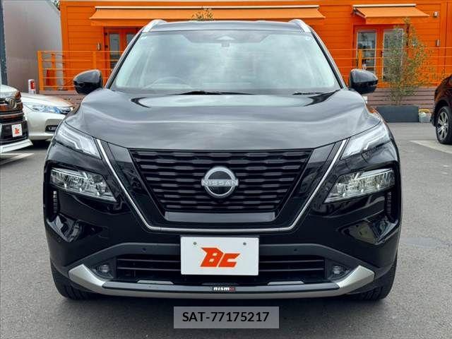 Nissan X-TRAIL HYBRID 2022-07 8747061-8