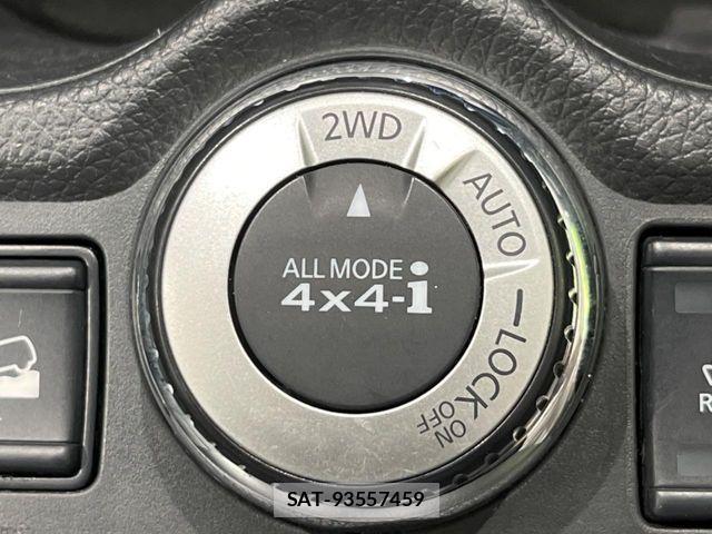 Nissan X-TRAIL HYBRID 2018-04 8747071-7