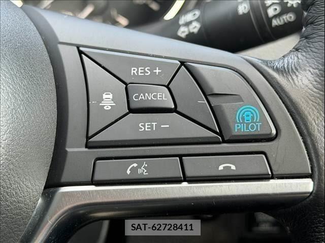 Nissan X-TRAIL HYBRID 2018-08 8747068-12