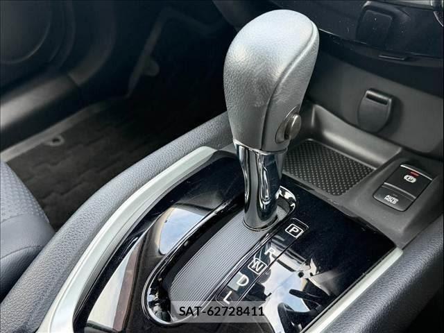 Nissan X-TRAIL HYBRID 2018-08 8747068-14