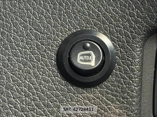 Nissan X-TRAIL HYBRID 2018-08 8747068-25