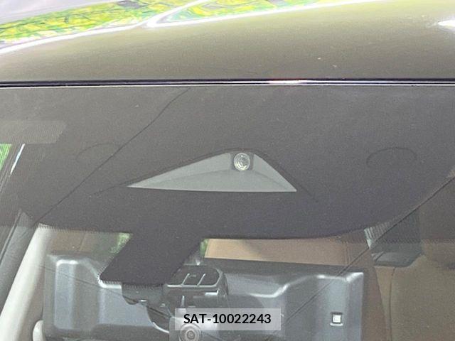 Nissan X-TRAIL HYBRID 2022-07 8747062-4