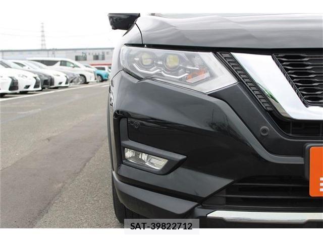 Nissan X-TRAIL HYBRID 2019-03 8747069-9