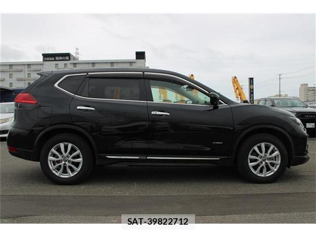 Nissan X-TRAIL HYBRID 2019-03 8747069-15