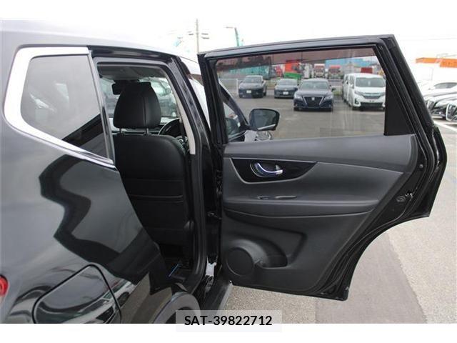 Nissan X-TRAIL HYBRID 2019-03 8747069-26
