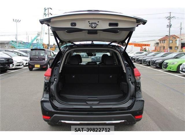 Nissan X-TRAIL HYBRID 2019-03 8747069-29
