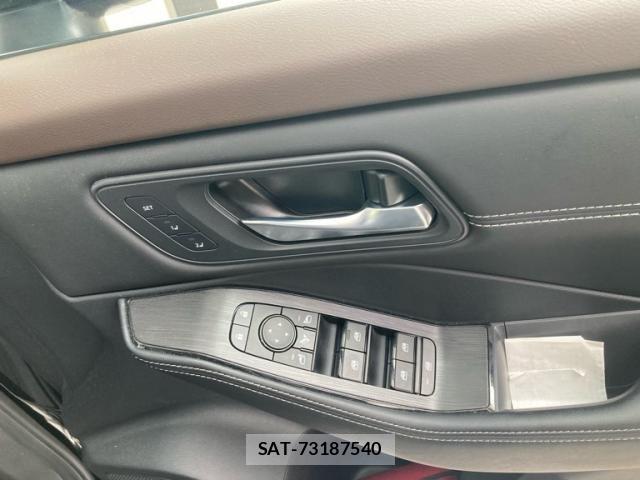 Nissan X-TRAIL HYBRID 2024-04 8747065-9