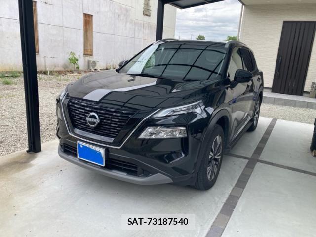 Nissan X-TRAIL HYBRID 2024-04 8747065-1