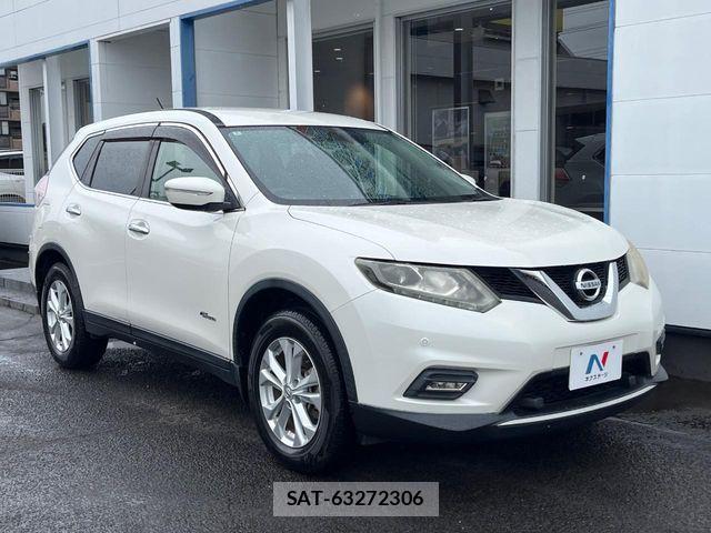 Nissan X-TRAIL HYBRID 2016-02 8747075-15
