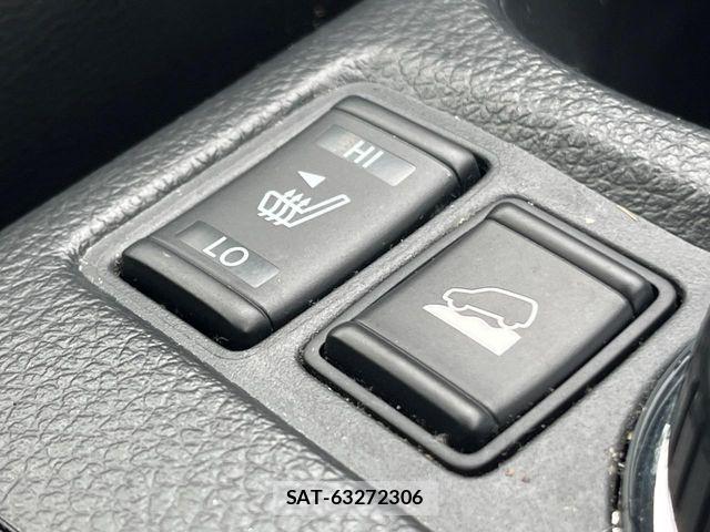 Nissan X-TRAIL HYBRID 2016-02 8747075-6
