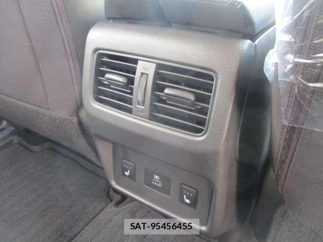 Nissan X-TRAIL HYBRID 2025-01 8747063-22