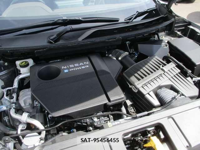 Nissan X-TRAIL HYBRID 2025-01 8747063-27