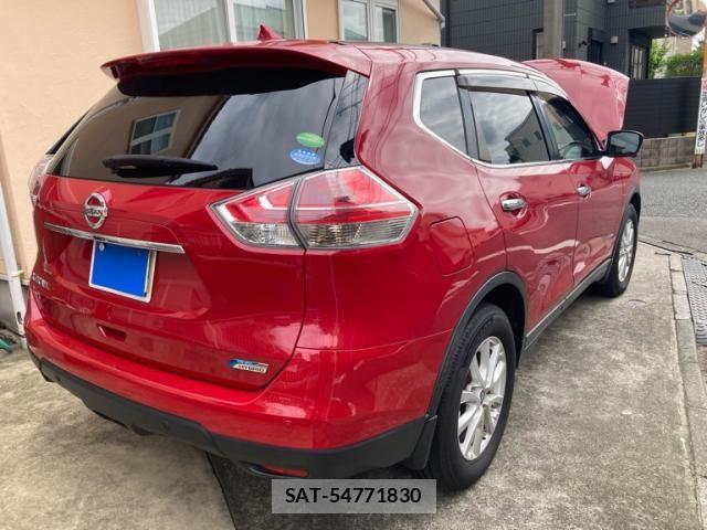 Nissan X-TRAIL HYBRID 2015-06 8782761-5