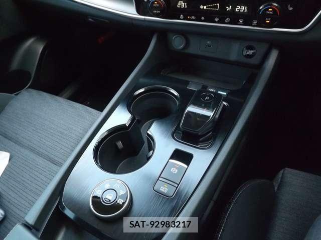 Nissan X-TRAIL HYBRID 2024-11 8782747-12