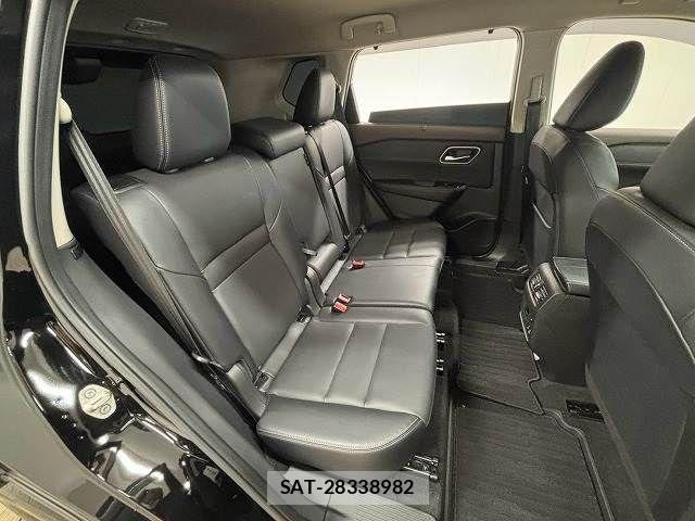 Nissan X-TRAIL HYBRID 2024-07 8798015-11