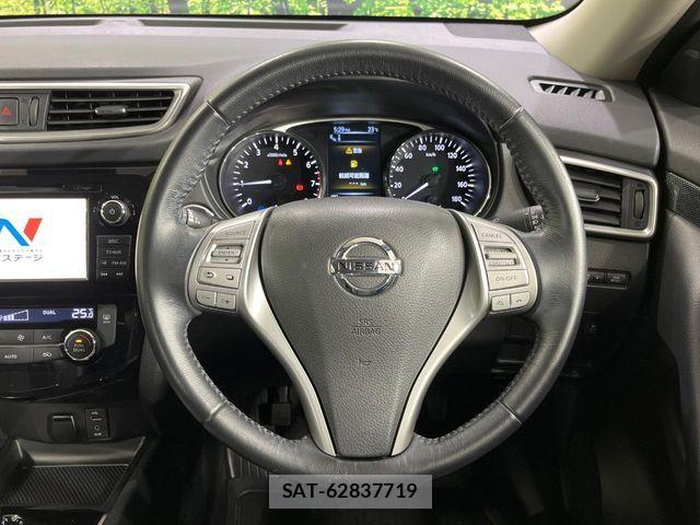 Nissan X-TRAIL HYBRID 2015-07 8798019-11