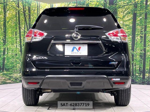 Nissan X-TRAIL HYBRID 2015-07 8798019-15