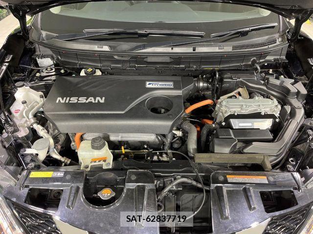 Nissan X-TRAIL HYBRID 2015-07 8798019-18