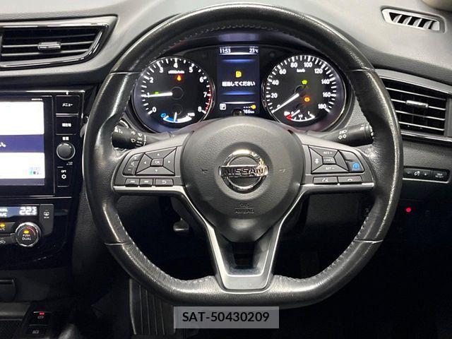 Nissan X-TRAIL HYBRID 2018-03 8798017-10