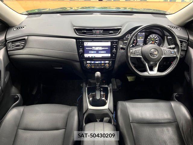 Nissan X-TRAIL HYBRID 2018-03 8798017-1