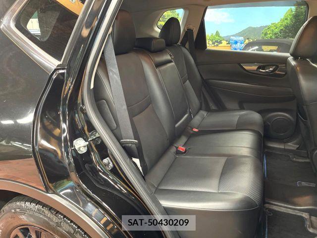 Nissan X-TRAIL HYBRID 2018-03 8798017-8