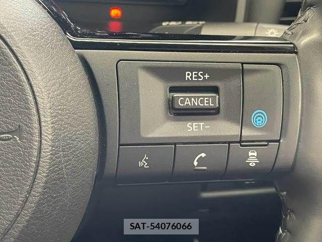 Nissan X-TRAIL HYBRID 2022-08 8798016-9