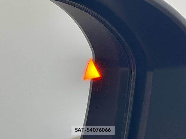 Nissan X-TRAIL HYBRID 2022-08 8798016-6