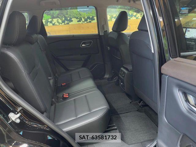 Nissan X-TRAIL HYBRID 2025-01 8798014-10